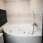Rotunda Pensjonat 3*