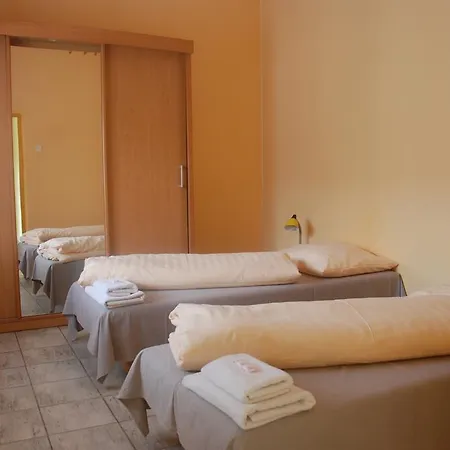 Rotunda Vendégház 3*