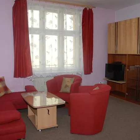 Rotunda Vendégház Lipótszentmiklós