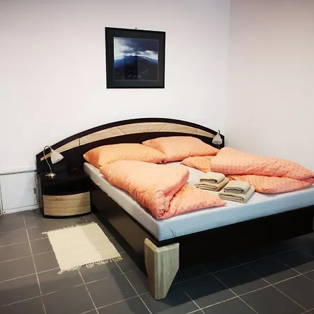 Pensjonat Rotunda 2*