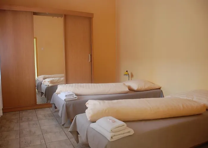 Rotunda Gasthuis 3*